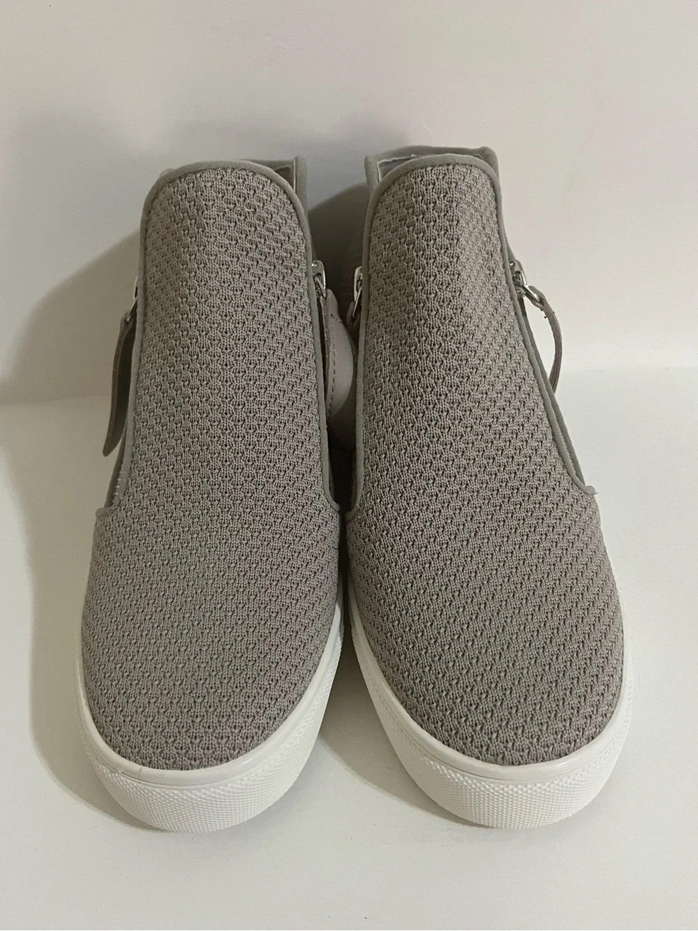 Steve Madden Click Wedge Sneaker Size 7